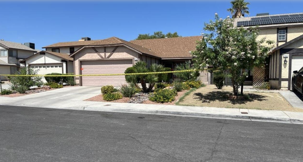 Police: Las Vegas journalist dies in stabbing outside home - Vimarsana News